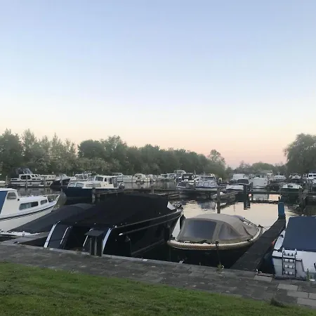 Vakantiehuis Direct Aan Het Water * Nieuwe-Niedorp