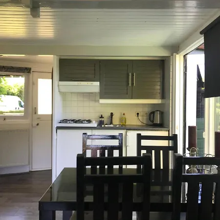 Vakantiehuis Direct Aan Het Water Сasa de vacaciones Nieuwe-Niedorp